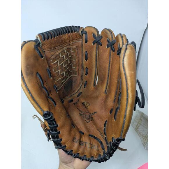 Easton 14” Baseball Natural Softball glove NAT 91 Series  Right Hand Throw - Picture 3 of 6